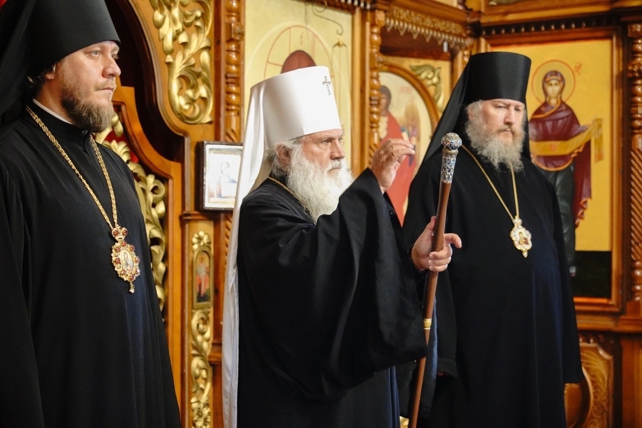 Вечернее богослужение в Покровском храме г. Южноуральска